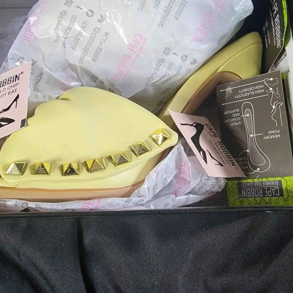 Cape Robbin Heels Size 8 Darian Style Lime - Picture 6 of 8